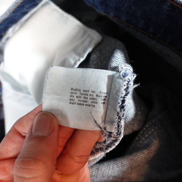 Vintage Levis Cut Off Denim Shorts Mens 32 (Estimated) 7” Altered Distressed 90s - Picture 7 of 11